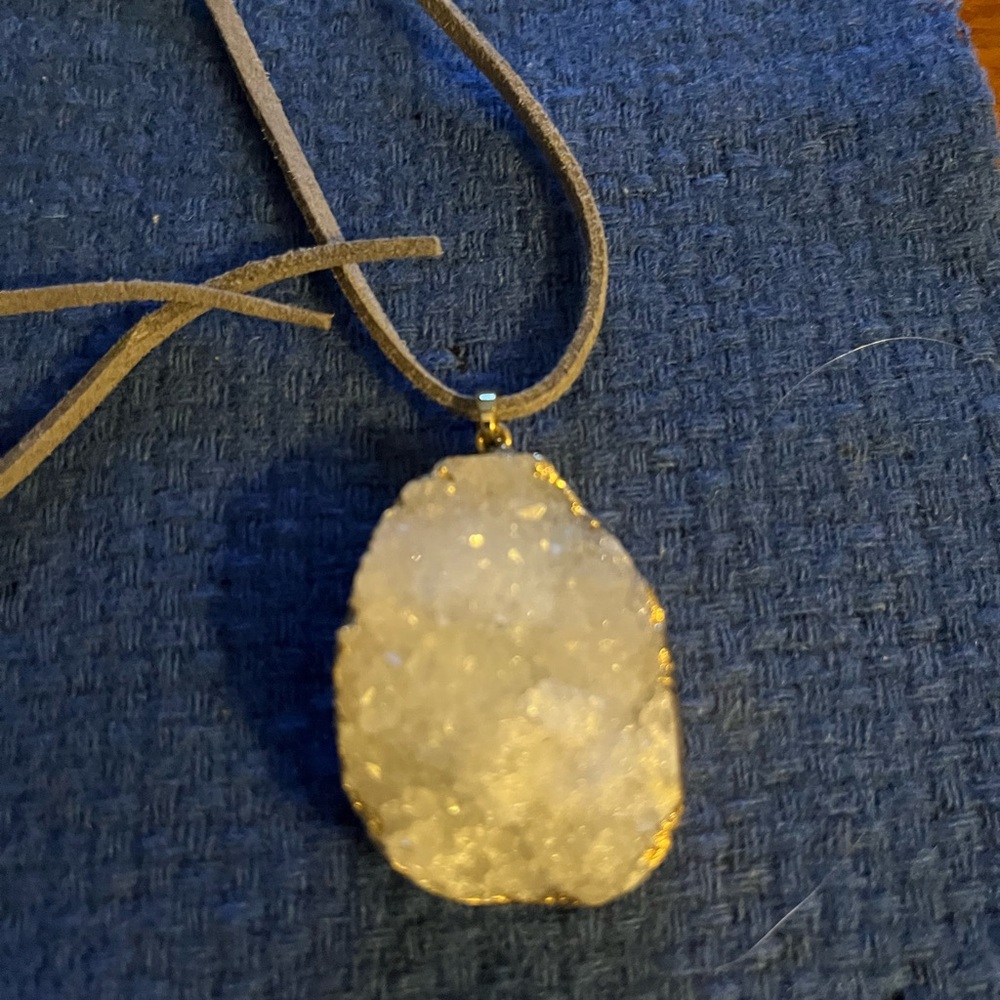Elegant Gold and White Druzy Necklace